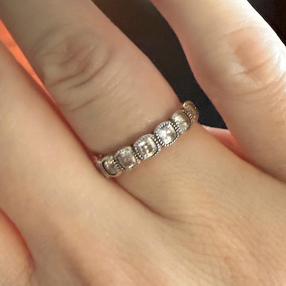 Retired Pandora Alluring Cushion Silver Ring